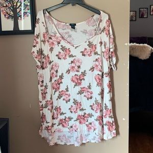 Plus Size Floral Shirt